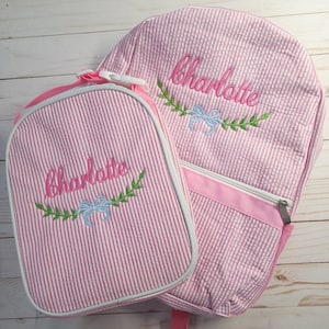 Rosa Seersucker Rucksack, rosa Seersucker rosa Rucksack mit Namen, Mädchen Seersucker Rucksack Geburtstagsgeschenk, Mädchen Wickeltasche