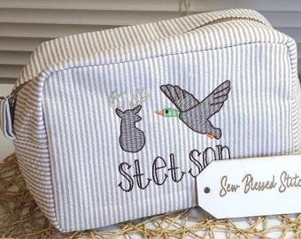 Beauty case personalizzato in seersucker: borsa cosmetica ricamata, regalo di compleanno per ragazzo