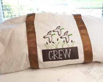 Personalized Seersucker Duffel Bag: Monogrammed Overnight Luggage