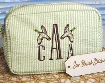 Borsa da toilette personalizzata in seersucker: borsa monogrammata
