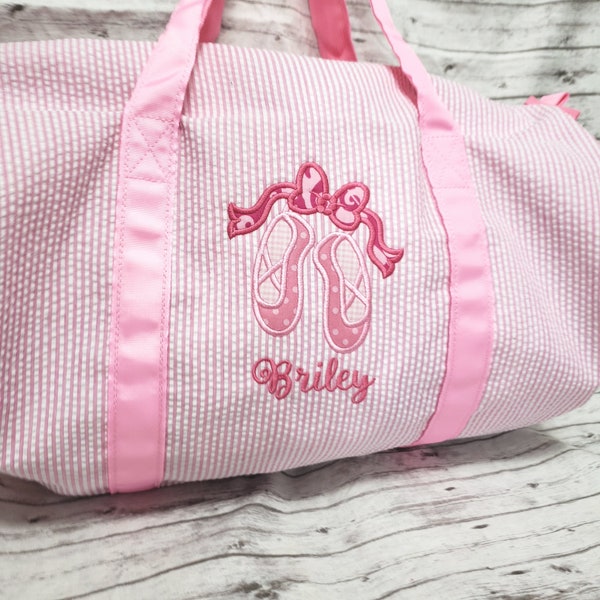 Seersucker duffel bag / personalized applique seersucker duffel bag with name / ballet bag with name