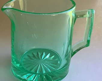 Vintage green glass pitcher kitchenware creamer