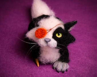 Needle Felted Pirate Cat Figurine | Handmade Last Unicorn Sculpture | Movie Inspired