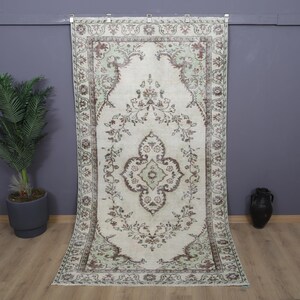 Handmade Vintage Oushak Rug 5x9: Wool & Cotton Bohemian Area Rug