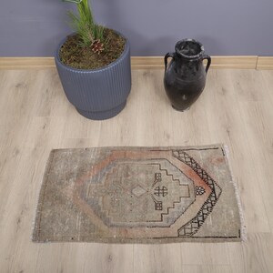 Vintage Turkish Doormat Rug: Cotton Wool Entryway Rug (3.0 x 1.6 ft)