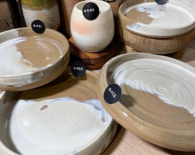 Artisan ceramic flat bowl 20cm