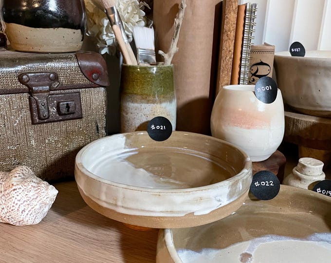 Artisan ceramic flat bowl 16.5cm