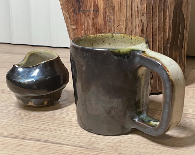Artisan ceramic coffee/tea cup with handle