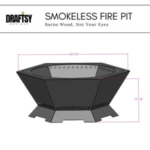 Puede incluir: Un brasero sin humo negro con un dise&ntilde;o hexagonal. El brasero mide 78,4 cm de ancho y 32,7 cm de alto. El texto "SMOKELESS FIRE PIT" y "Burns Wood, Not Your Eyes" se muestra encima del brasero.