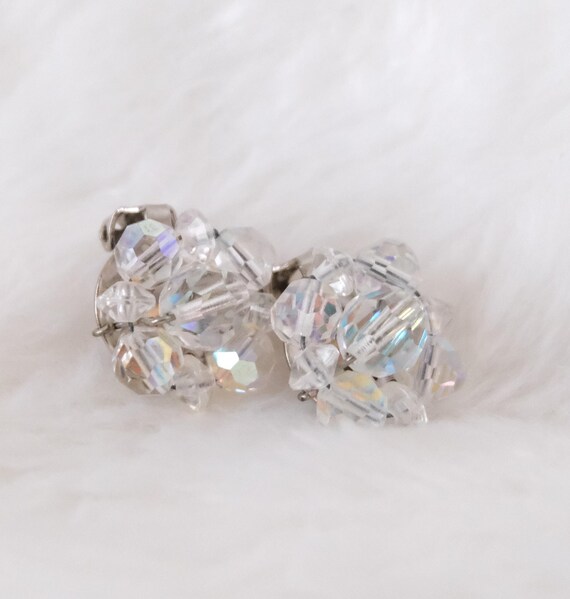 1950's vintage Iridescent Cluster Crystal beaded cluster