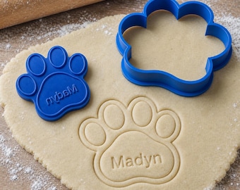 Custom Dog Paw Cutter- Personalized Treat