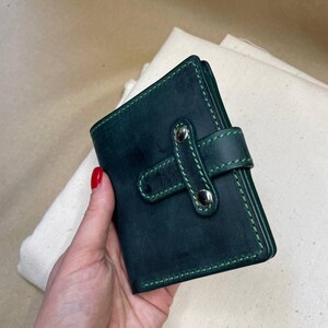 Carteira de couro masculina minimalista, carteira para cartão de crédito, carteira gravada para filho, presente de dia dos pais para ele, namorado ou marido