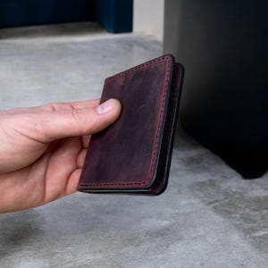 Portafoglio classico a due ante per donna, portafoglio personalizzato, porta carte in pelle, regalo di anniversario per la moglie, regalo per la fidanzata