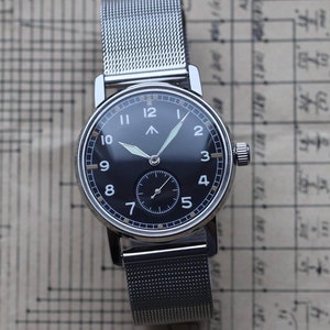 Men&#39;s Vintage Pobeda Military Watch, Mechanical Wristwatch, Antique Watch, Unique Gift for Him, Gift for Husband