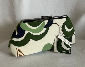 Nordic Floral Clutch with a mini lavender sachet, lined with contrast color faux silk- Purse - Bag