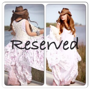 Verkauf Upcycled freie Menschen Maxi Staubtuch, Boho Zauber n Zigeuner floral Staubtuch Kimono, Boho-Frühling, schäbiges Chic, wahre Rebellen-Kleidung
