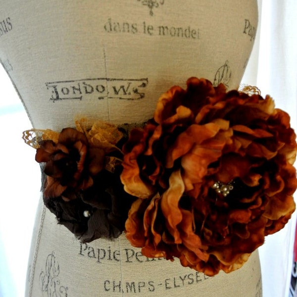 Autumn lace belt, Country chic Chocolate brown sash, cottage chic, farm girl style,gypsy rose belt, womens accessories