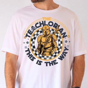 The Teachlorian This is The Way Shirt, Din Djarin Teacher T-Shirt, Retro Mandalorian Teacher Sweatshirt, Star Wars Gift For Teacher