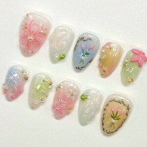 tulip nails, flowers nails, press on nails, fake nails, nails, short nails, blush nails, metal nails, y2k nails, floral nails, 3d gel nails, acrylic nails, false nails, almond nails