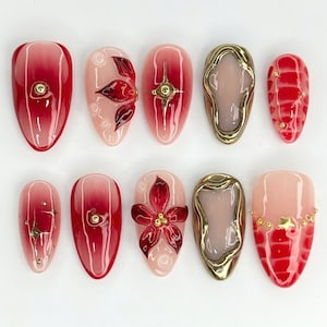 Rote Blume Presse auf den Nägeln, Elegantes Mandel Nagel-Set mit Blumen-, Gold-, Schildpatt-Nägeln, Sommernägeln, wiederverwendbaren Nägeln, trendigen Nägel, Geschenk