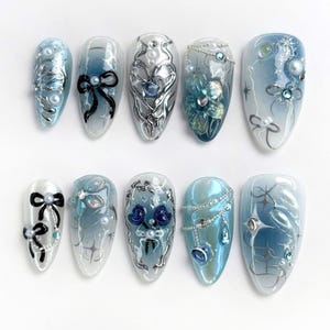 Press on nails, Custom nails, Nail Art, Square nails, Trendy Nails, Almond Nails, Acrylic nails, punk style nail, y2k style Nails, Gift For Her, Gifts, Gift For Mom, Gift For Sister, Blue Nails, Summer Nails