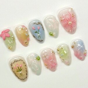 tulip nails, flowers nails, press on nails, fake nails, nails, short nails, blush nails, metal nails, y2k nails, floral nails, 3d gel nails, acrylic nails, false nails, almond nails