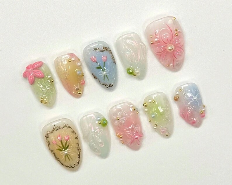 tulip nails, flowers nails, press on nails, fake nails, nails, short nails, blush nails, metal nails, y2k nails, floral nails, 3d gel nails, acrylic nails, false nails, almond nails