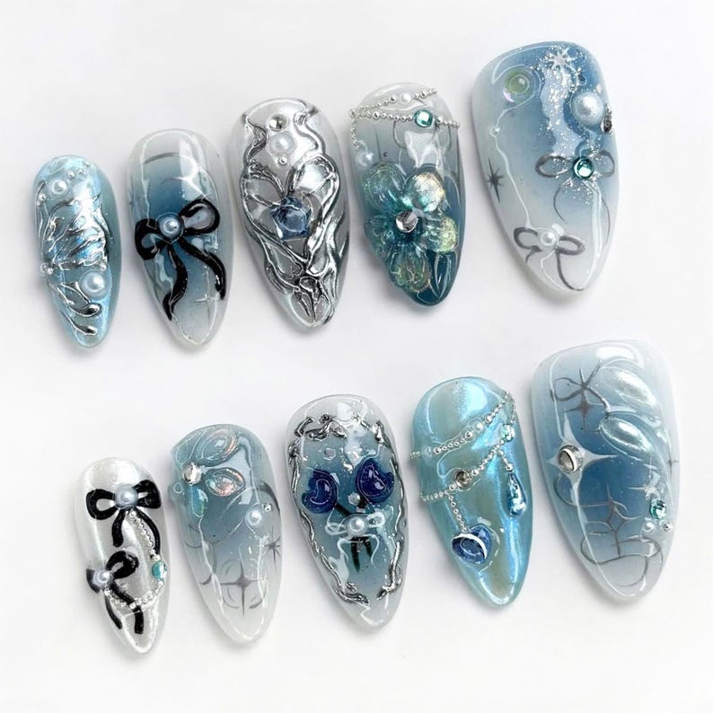 Press on nails, Custom nails, Nail Art, Square nails, Trendy Nails, Almond Nails, Acrylic nails, punk style nail, y2k style Nails, Gift For Her, Gifts, Gift For Mom, Gift For Sister, Blue Nails, Summer Nails