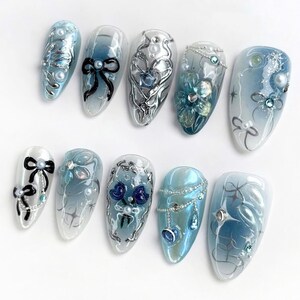 Press on nails, Custom nails, Nail Art, Square nails, Trendy Nails, Almond Nails, Acrylic nails, punk style nail, y2k style Nails, Gift For Her, Gifts, Gift For Mom, Gift For Sister, Blue Nails, Summer Nails