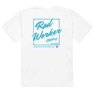RAD SQUARE GRAPHIC - Unisex garment-dyed heavyweight t-shirt