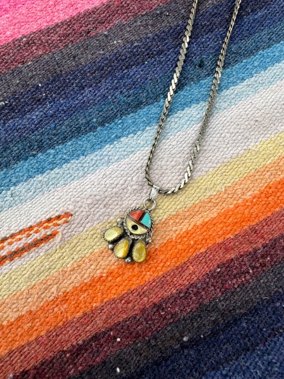 Zuni vintage inlay necklace Gem