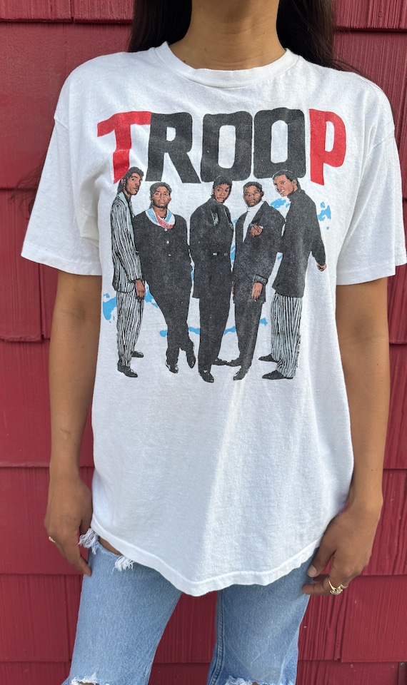 Vintage 90's R&B Troop Shirt