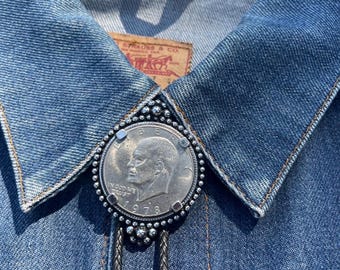 Liberty 1978 Bolo Tie Halsband