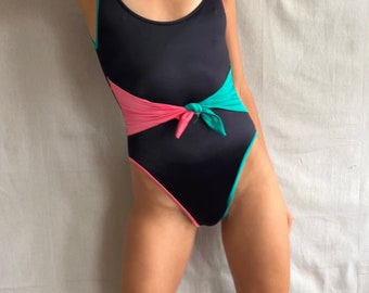 Vintage 1970s Tie Front Bathing Suit