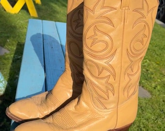 Tan Cowboy Boots ~ Men Size 10.5