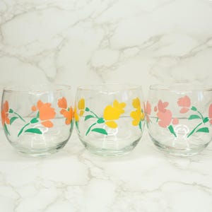 Set of 3 Libbey Florette Double Old Fashioned Glasses, Retro Floral Wine Juice Glasses, Colorful Mid Century Glasses, Cute Bar Cart Decor