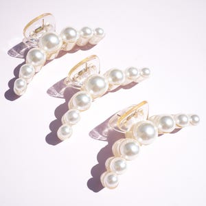 pearl hair claw clip bridesmaids proposal gift bridesmaids gifts bachelorette party favors bridal party favors wedding gifts