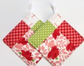 Vintage Modern | Floral Quilted Potholder Set | Kitchen Essentials