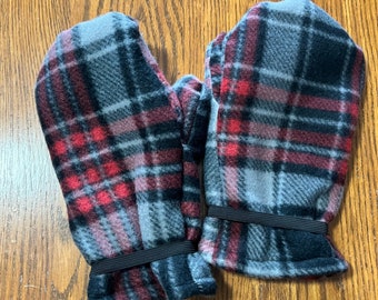 Fleece, double layer mittens, teen/adult med., black red grey plaid