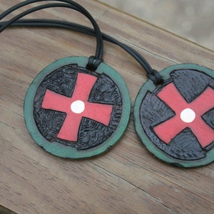 Ted Dekker, ONE Circle Trilogy necklace replica, black, red, white and green pendant image 2