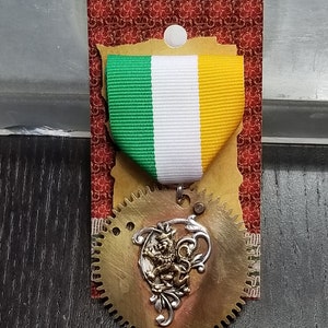 Order of the Lion Medal - Green, White, Gold