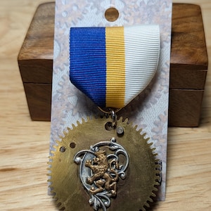 Order of the Lion Medal - Blue, Gold, White