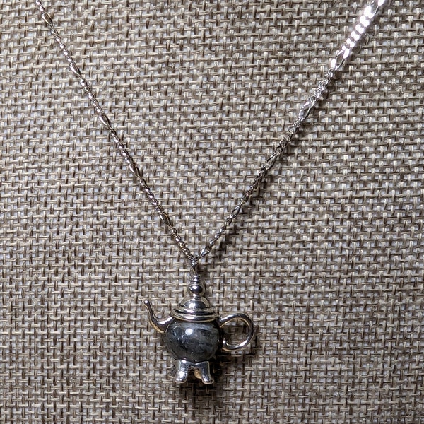 Teapot Necklace *S10* Labradorite