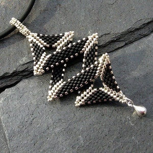 Ziggy beaded pendant/ PDF file image 3