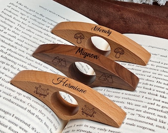 Portapáginas de madera personalizado - Clip para pulgar con nombre personalizado - Regalo para amantes de los libros