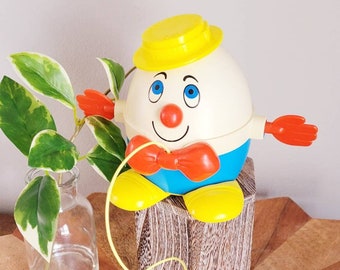 Vintage Fisher Price 1971 Humpty Dumpty Pull Toy #736