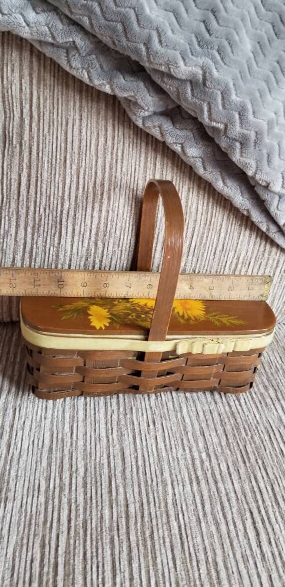 Vintage Basket Purse w/ Applique - image 10