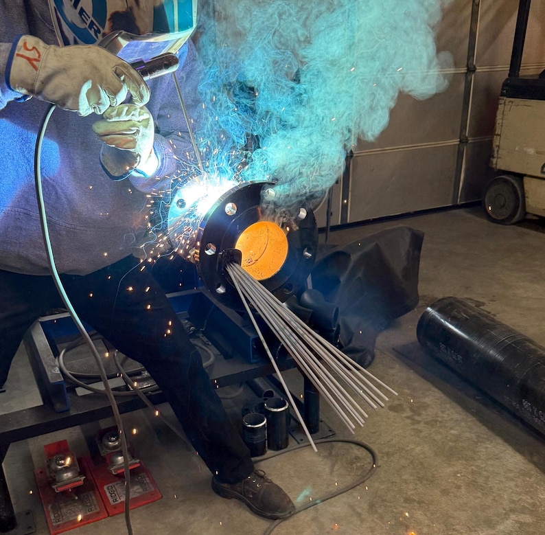 Magnetic Welding Rod Holder | Compact, Strong | Glove-friendly | Easy ...