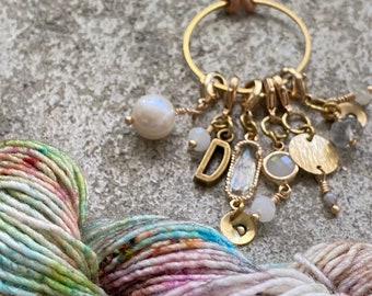 Knitters necklace. Stitchmarkers & progresskeepers. Personalized. Moonstone
