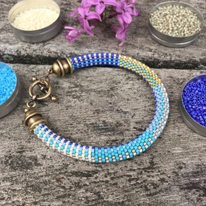Susan - 9 Around Bead Crochet Slip Stitch